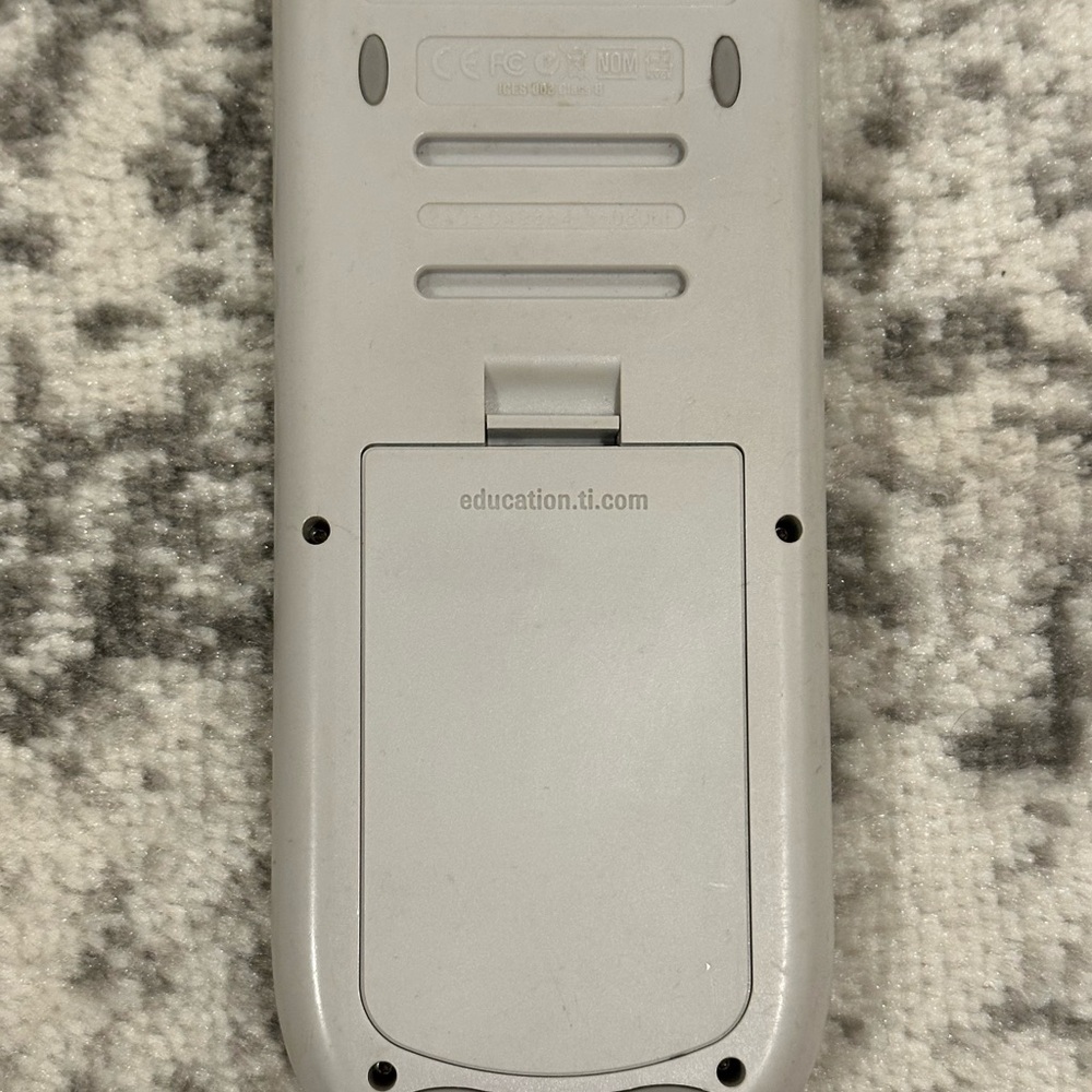 Texas Instruments TI-84 Plus Silver Edition Graphing Calculator With Cover- Gray - Picture 4 of 10